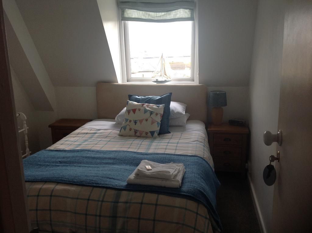 Cambridge House Bed & Breakfast Торпойнт Екстериор снимка