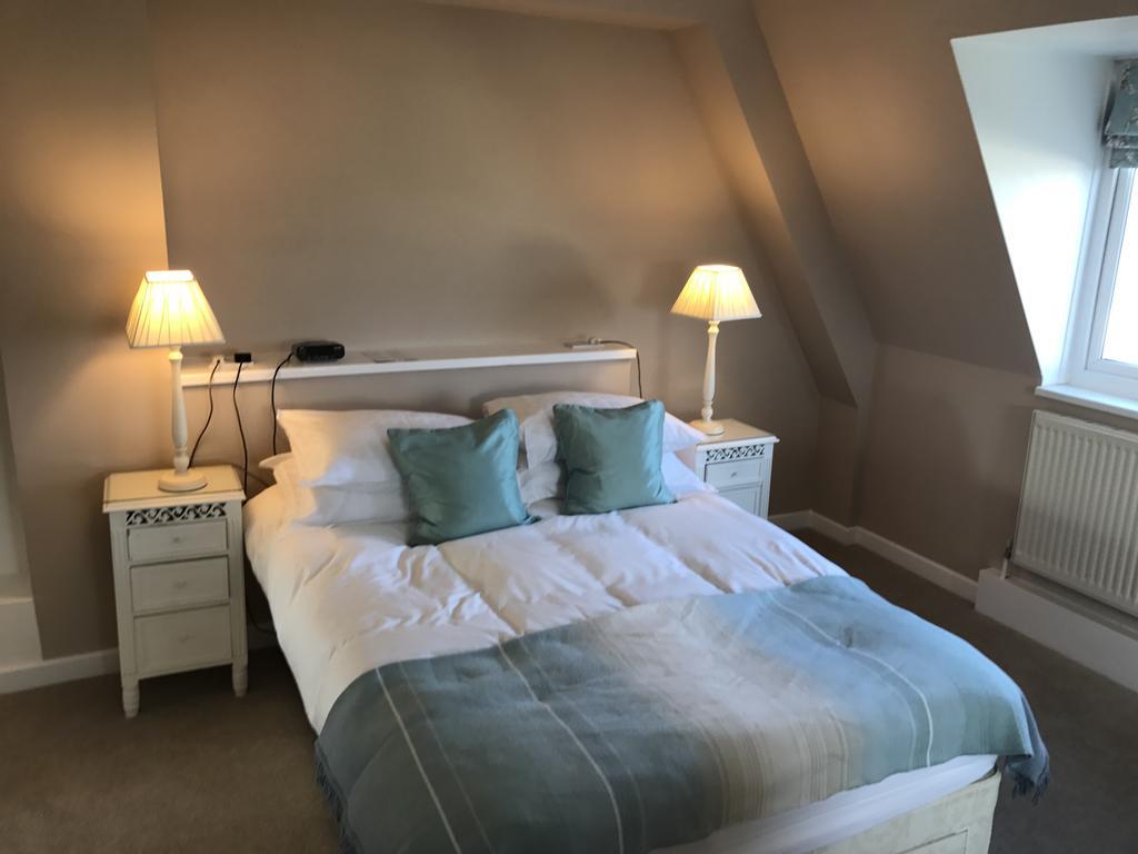 Cambridge House Bed & Breakfast Торпойнт Екстериор снимка