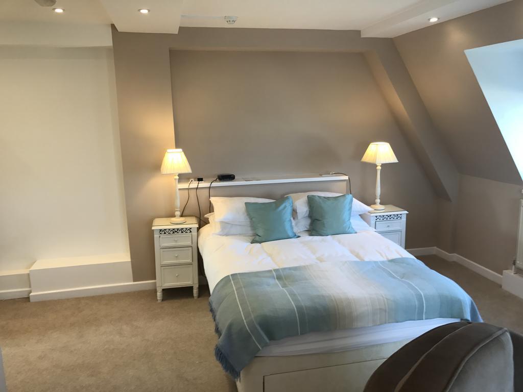 Cambridge House Bed & Breakfast Торпойнт Екстериор снимка
